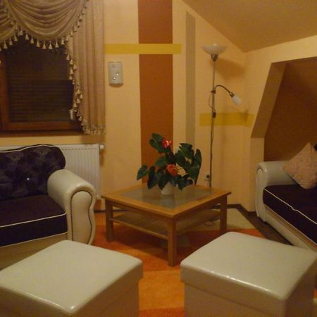 Szilvia Vendeghaz Hotel Korosszakal Luaran gambar