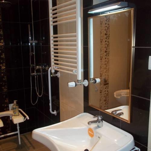 Szilvia Vendeghaz Hotel Korosszakal Bilik gambar